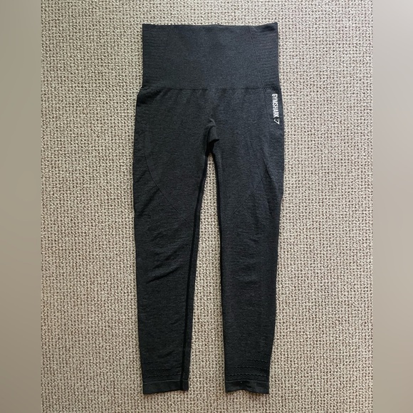 Gymshark Dark Grey Workout Cropped Leggings S 🦈 - Picture 3 of 7